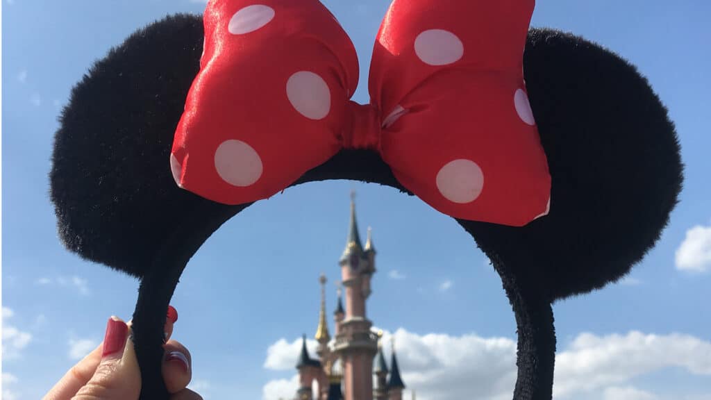 minnie ears over disney castle