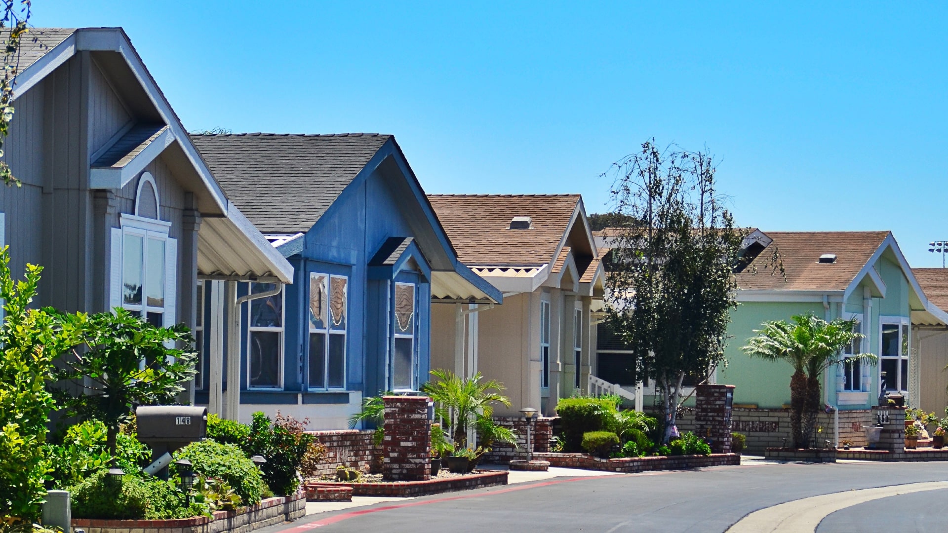 houses in a neighborhood