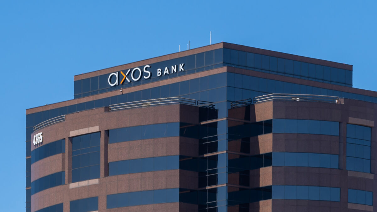 Axos Bank exterior